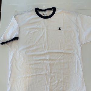 Champion T-shirt size 2xl